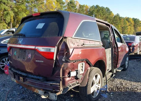 2013 Honda Odyssey Touring from USA, damaged, VIN 5FNRL5H92DB048752